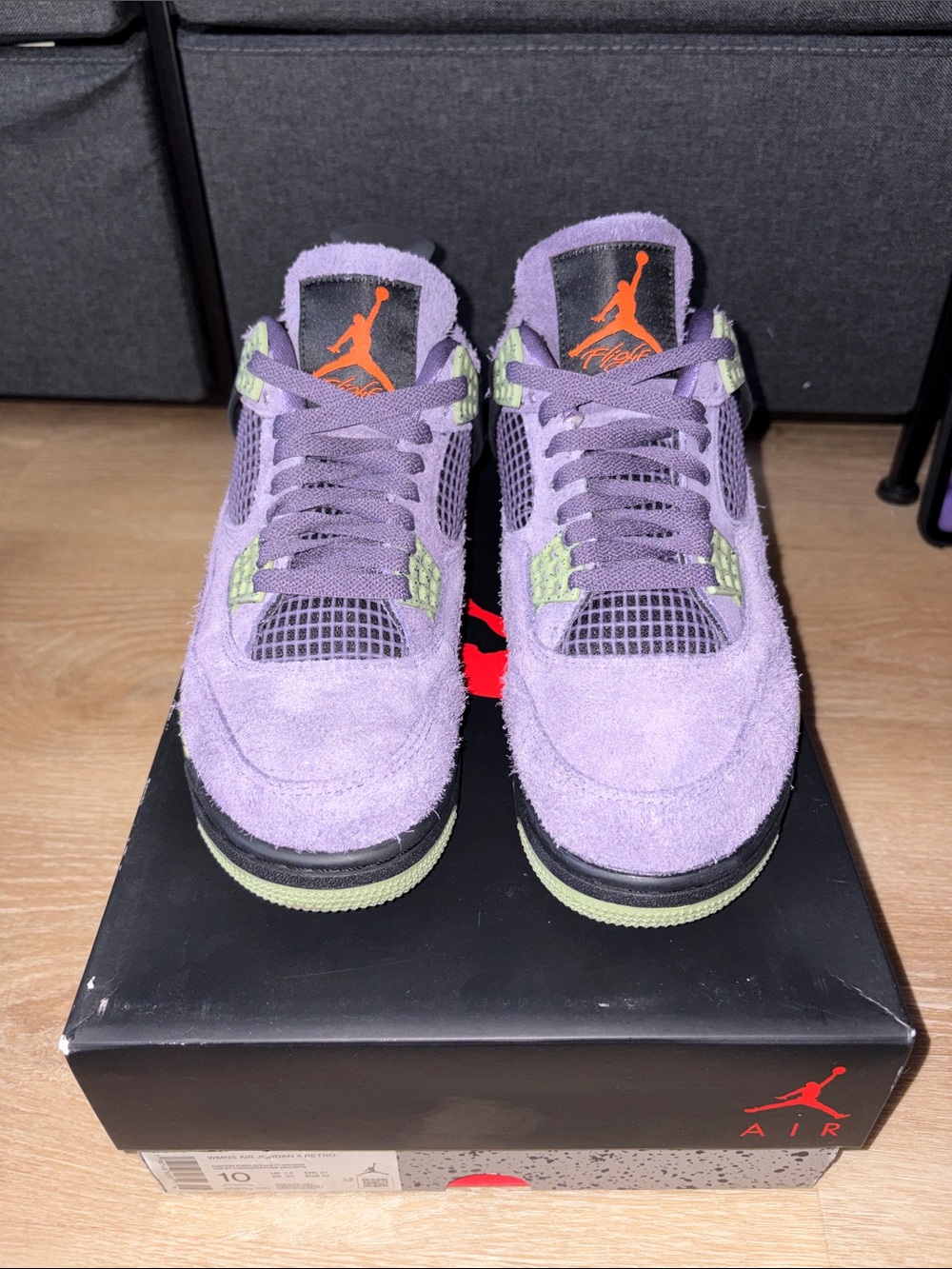 Women’s Air Jordan 4 Retro